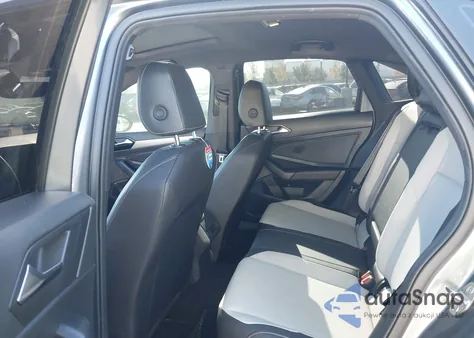 2020 Volkswagen Jetta 1.4T R-Line/1.4T S/1.4T Se z USA, uszkodzony, nr VIN 3VWC57BU1LM103076